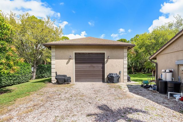 17517 60th Lane N, Loxahatchee, FL 33470