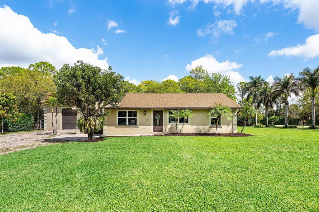 17517 60th Lane N, Loxahatchee, FL 33470