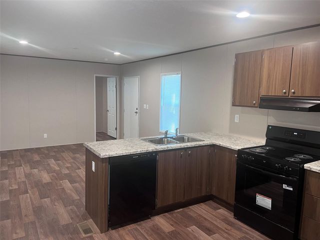 923 Brackenridge, Livingston, TX 77351