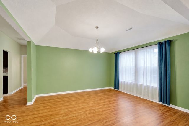 16863 Peach Lane, Noblesville, IN 46062