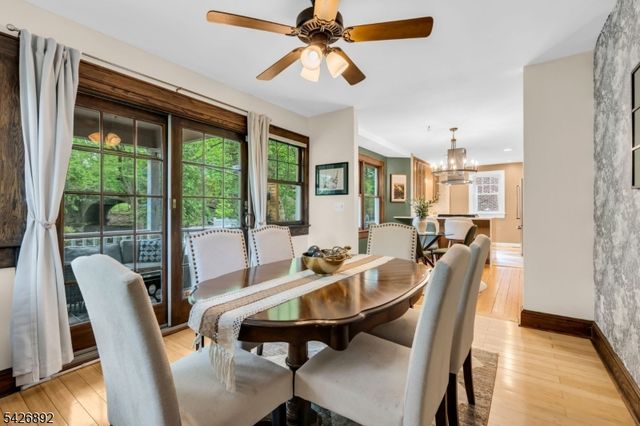 10 Passaic Ave, Roseland Boro, NJ 07068