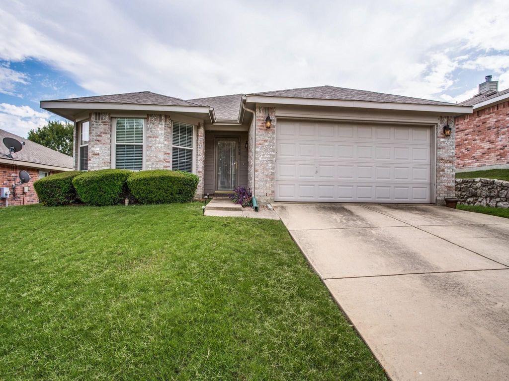 1618 Duet Drive, Dallas, TX 75241