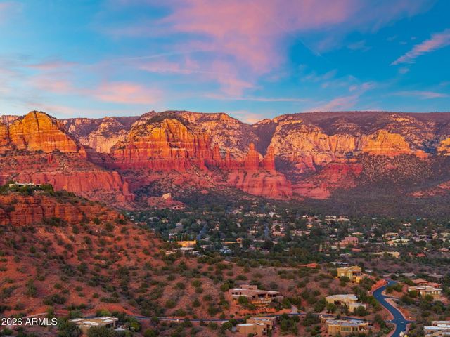 225 SCENIC Drive, Sedona, AZ 86336