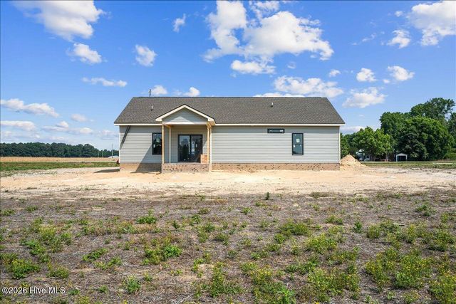 100 James Price Road, Seven Springs, NC 28578