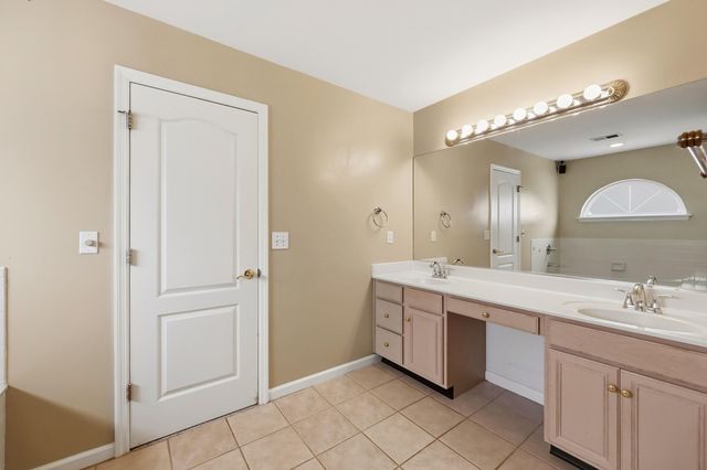 312 Mission Hills Court, Lexington, KY 40511