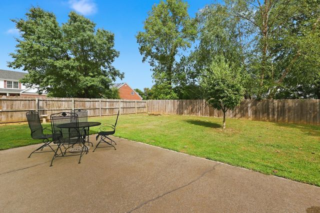 312 Mission Hills Court, Lexington, KY 40511