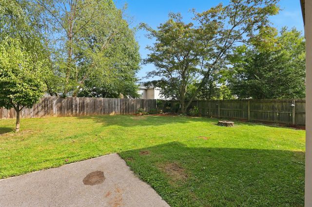 312 Mission Hills Court, Lexington, KY 40511