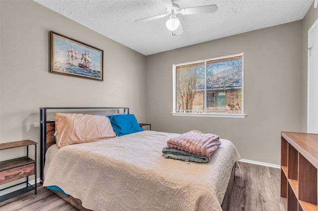 13707 Eastbourne Drive, Houston, TX 77034