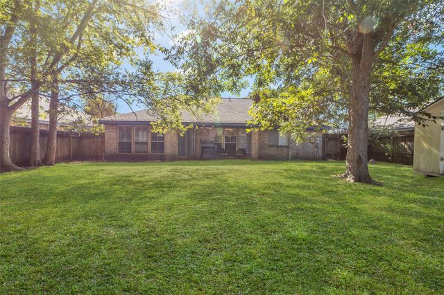 13707 Eastbourne Drive, Houston, TX 77034