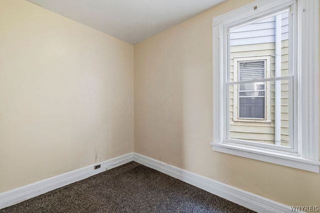 504 Woodlawn Avenue, Buffalo, NY 14208