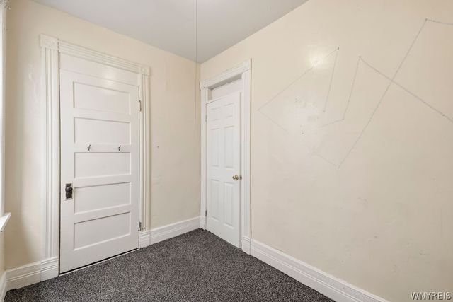 504 Woodlawn Avenue, Buffalo, NY 14208