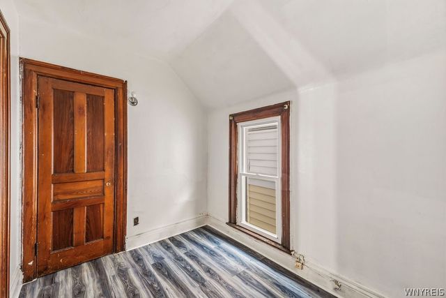 504 Woodlawn Avenue, Buffalo, NY 14208