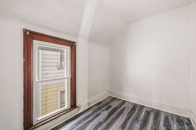 504 Woodlawn Avenue, Buffalo, NY 14208