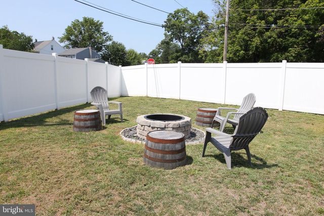 706 LOGAN ST, Pottstown, PA 19464