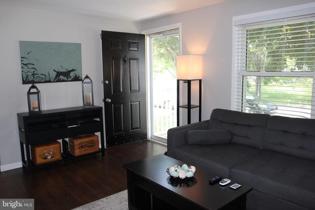 706 LOGAN ST, Pottstown, PA 19464