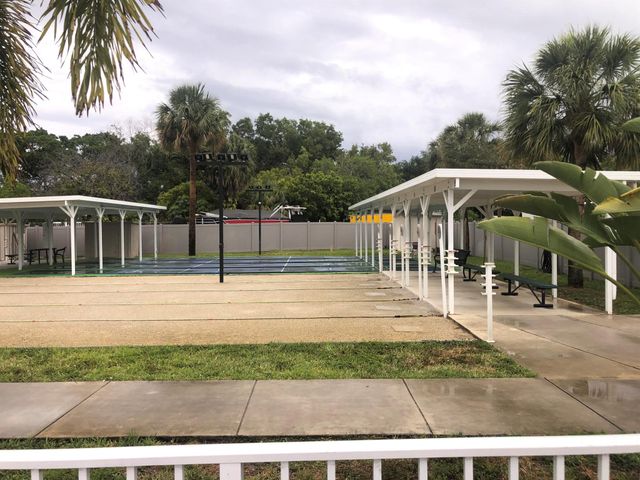 425 E Bougainvillea Drive, Deerfield Beach, FL 33442