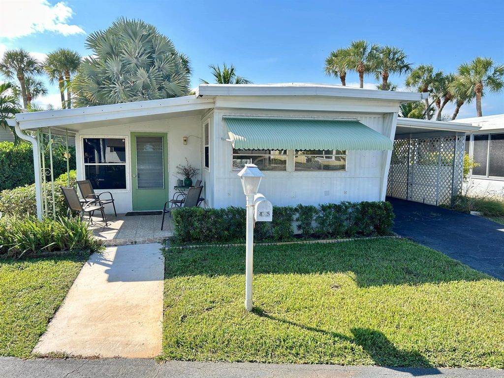 425 E Bougainvillea Drive, Deerfield Beach, FL 33442