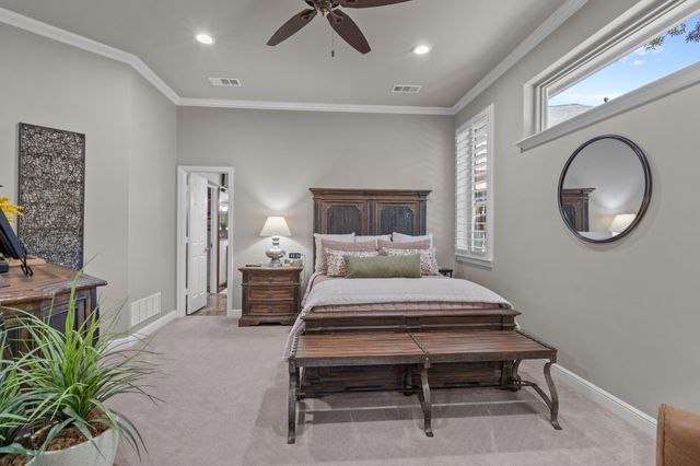 900 Ellison Park Circle, Denton, TX 76205