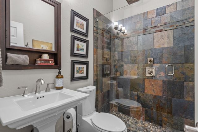 900 Ellison Park Circle, Denton, TX 76205