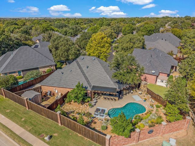 900 Ellison Park Circle, Denton, TX 76205