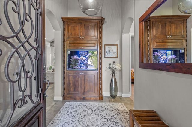 900 Ellison Park Circle, Denton, TX 76205