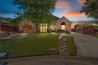 900 Ellison Park Circle, Denton, TX 76205
