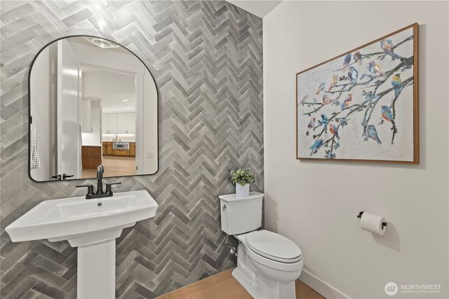 10420 65th Avenue Ct NW, Gig Harbor, WA 98332