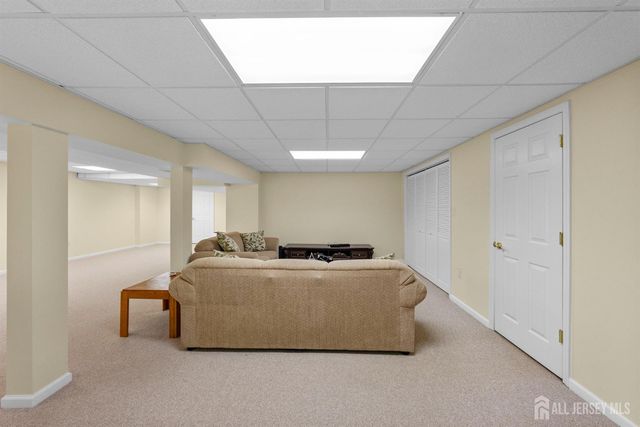 9 independence Place, South River, NJ 08882