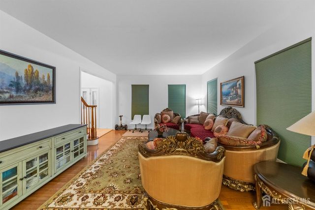 9 independence Place, South River, NJ 08882