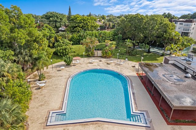 7000 NW 17th Street 420, Plantation, FL 33313