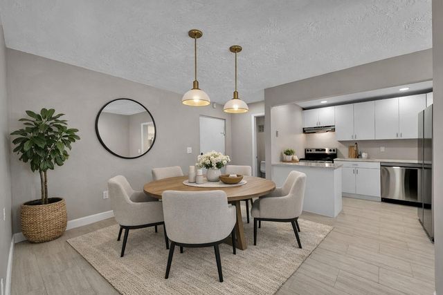 7000 NW 17th Street 420, Plantation, FL 33313