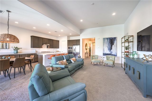 10246 Super Jovian Street, Las Vegas, NV 89143