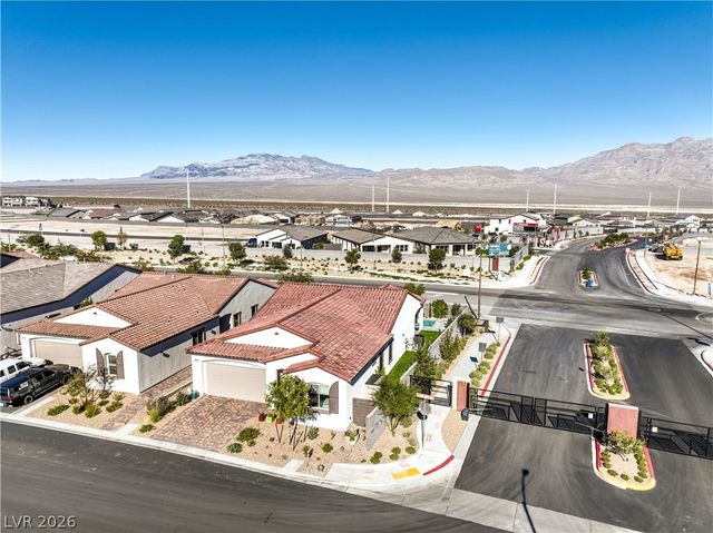 10246 Super Jovian Street, Las Vegas, NV 89143