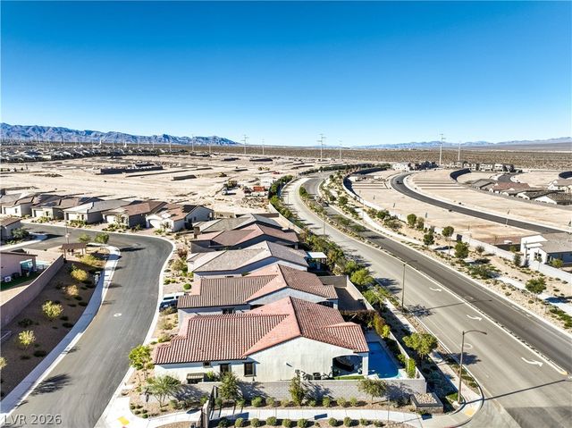 10246 Super Jovian Street, Las Vegas, NV 89143