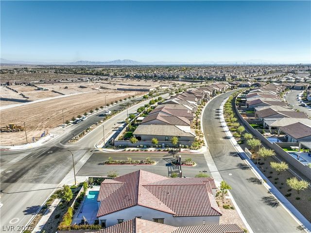 10246 Super Jovian Street, Las Vegas, NV 89143