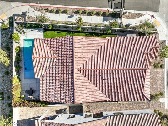 10246 Super Jovian Street, Las Vegas, NV 89143