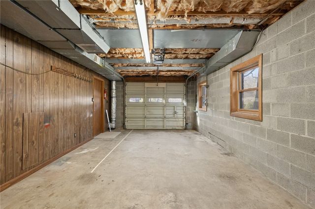 406 Oxford Street, Harrison, AR 72601