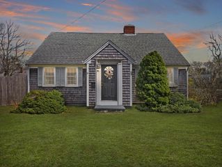 64 Ocean Avenue, South Yarmouth, MA 02664