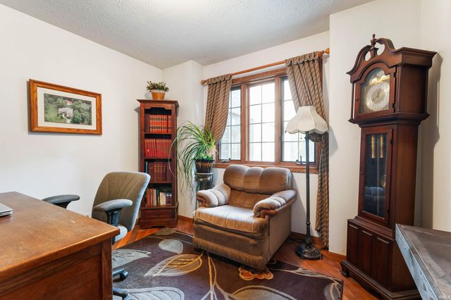 11817 E Edgewater Road, Albany, IN 47320