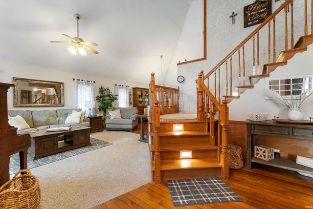 11817 E Edgewater Road, Albany, IN 47320