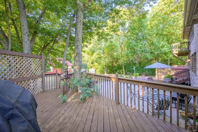 11817 E Edgewater Road, Albany, IN 47320