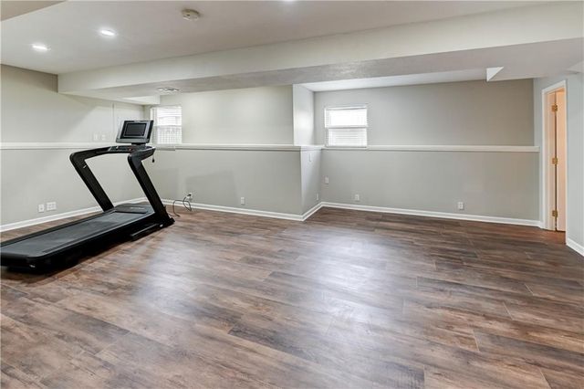 2221 SE 5th Terrace, Lee's Summit, MO 64063