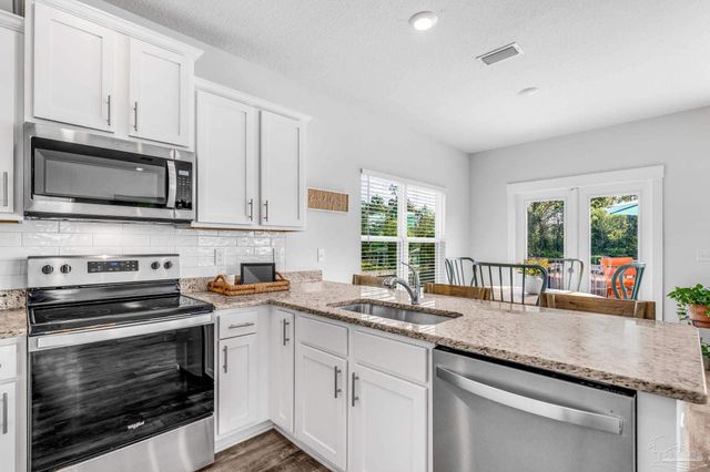 7852 Evening Glow Dr, Perdido Key, FL 32507