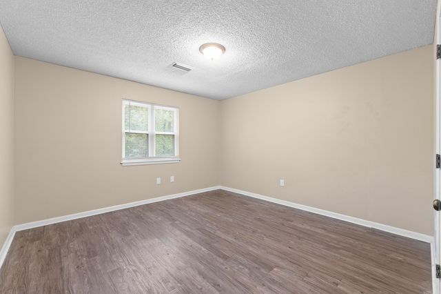 22 E Hill Drive, Conway, AR 72032