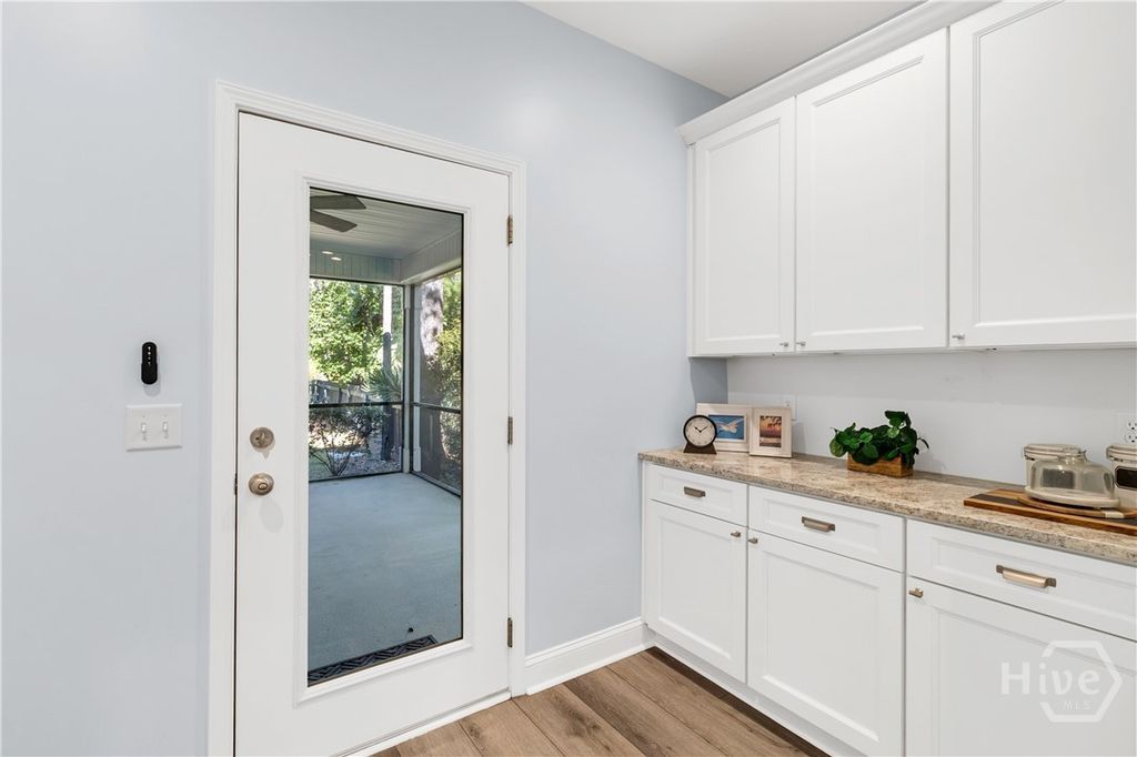Image 23 of property listing at 80 Washington Way, Richmond Hill, GA 31324