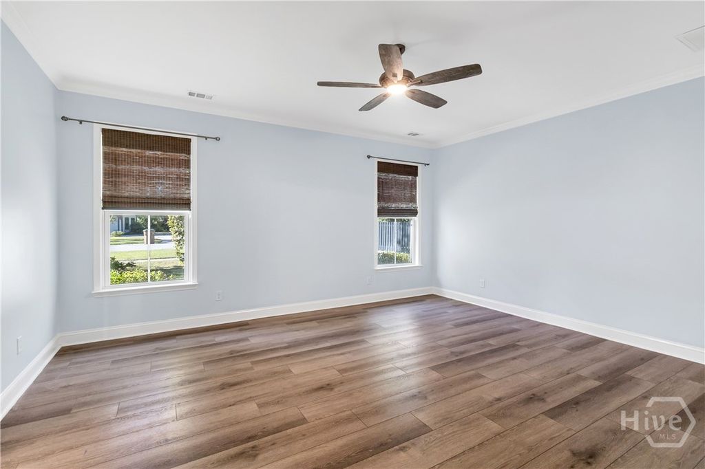 Image 25 of property listing at 80 Washington Way, Richmond Hill, GA 31324