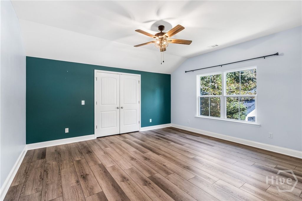 Image 43 of property listing at 80 Washington Way, Richmond Hill, GA 31324
