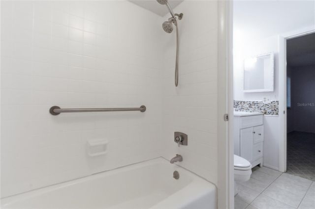 521 MIDWAY DRIVE B, Ocala, FL 34472