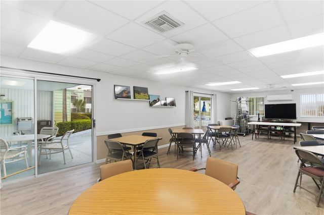 521 MIDWAY DRIVE B, Ocala, FL 34472