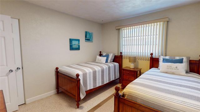 1950 GOLFVIEW BOULEVARD, South Daytona, FL 32119